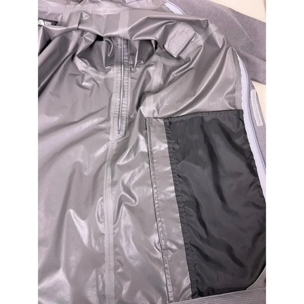 The North Face DryVent Men's Gray Hooded Full Zip Rain Coat Jacket Size L